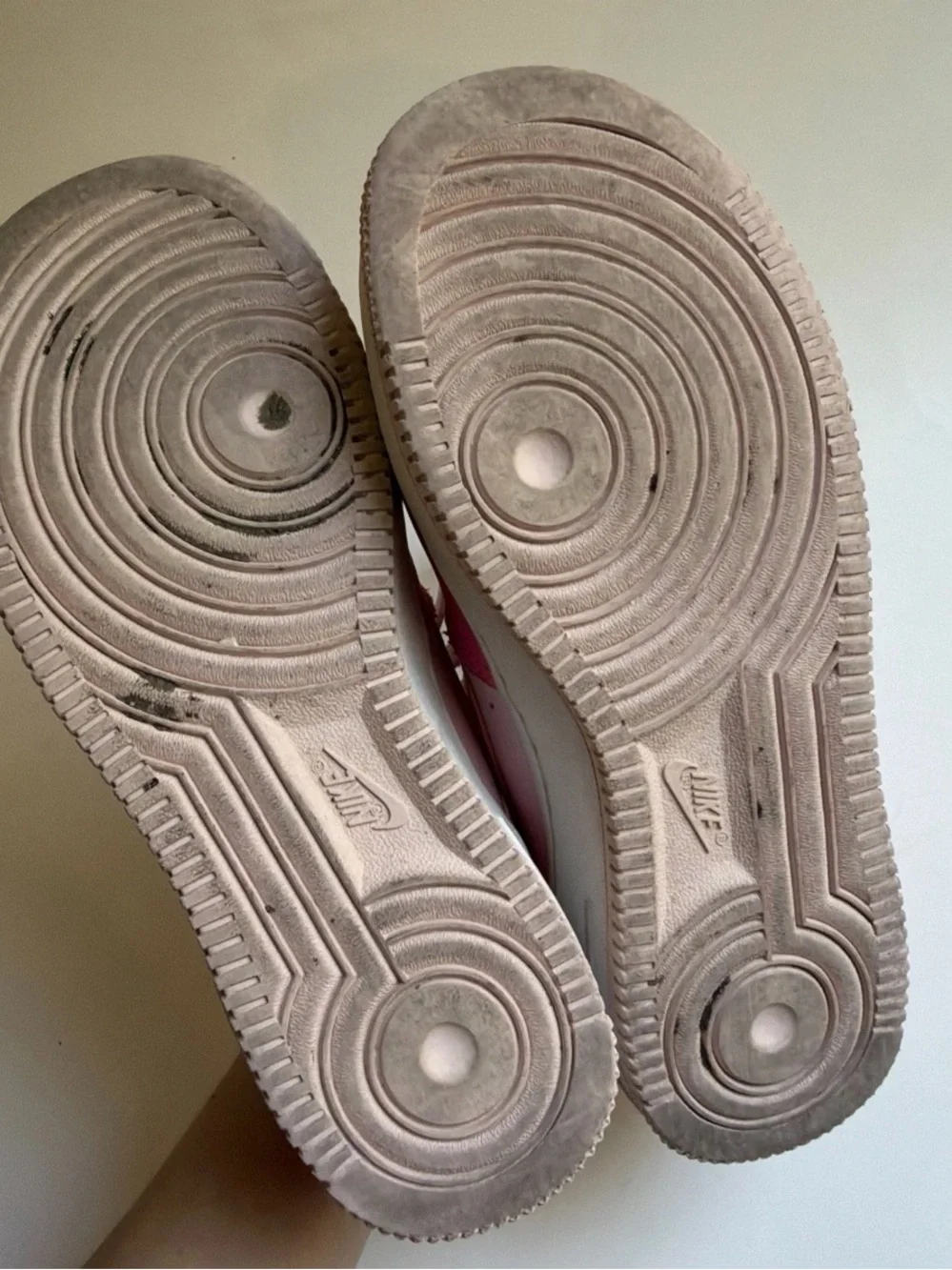 Nike Air Force 1 Kids Pink/White Leather Sneaker 3.5Y